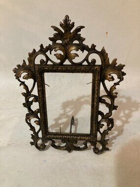 Vtg 1900 Victorian iron cast blackened gold tone picture frame